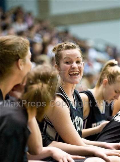 Thumbnail 2 in Riverton vs Syracuse (Utah 5A Semifinal) photogallery.