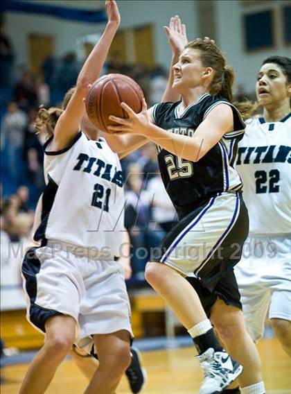Thumbnail 3 in Riverton vs Syracuse (Utah 5A Semifinal) photogallery.