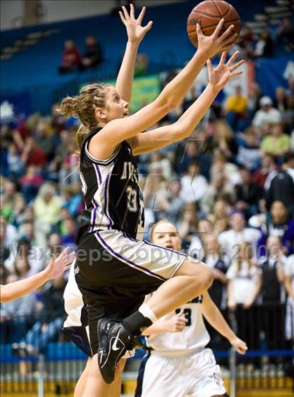 Thumbnail 1 in Riverton vs Syracuse (Utah 5A Semifinal) photogallery.