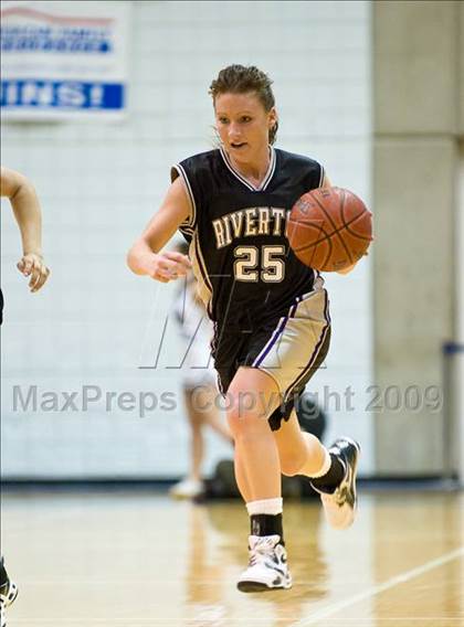 Thumbnail 1 in Riverton vs Syracuse (Utah 5A Semifinal) photogallery.
