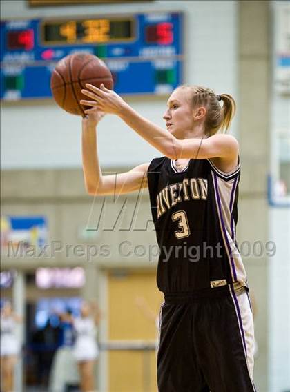 Thumbnail 1 in Riverton vs Syracuse (Utah 5A Semifinal) photogallery.