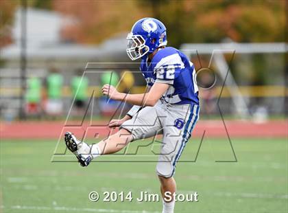 Thumbnail 1 in Darien @ Fairfield Warde photogallery.