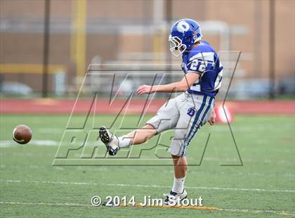 Thumbnail 1 in Darien @ Fairfield Warde photogallery.