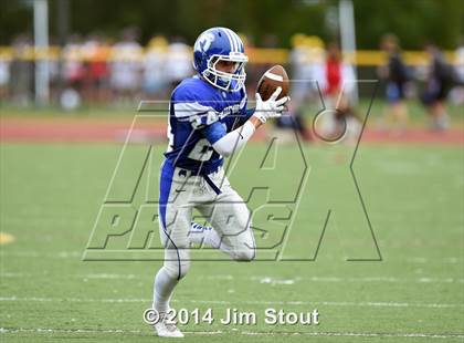 Thumbnail 1 in Darien @ Fairfield Warde photogallery.