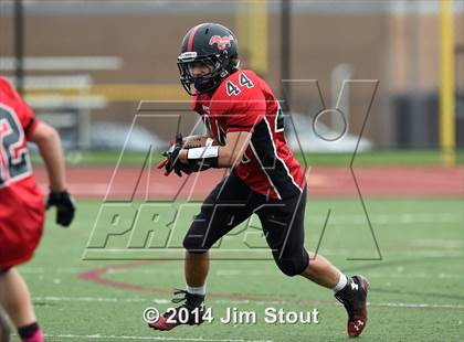 Thumbnail 2 in Darien @ Fairfield Warde photogallery.