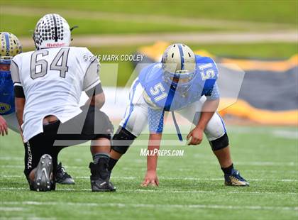 Thumbnail 3 in Rockdale vs. Malakoff (UIL 3A Regional Playoff) photogallery.