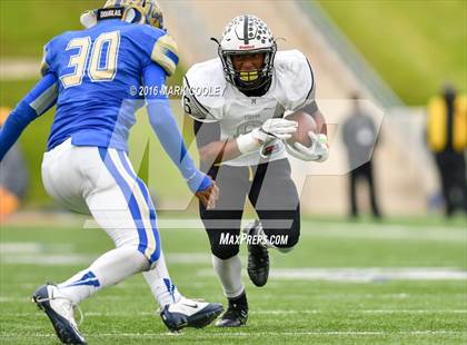 Thumbnail 3 in Rockdale vs. Malakoff (UIL 3A Regional Playoff) photogallery.
