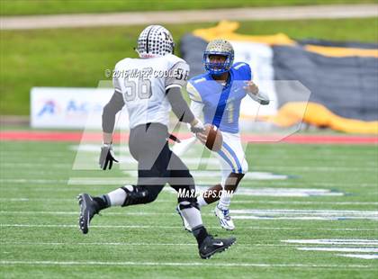 Thumbnail 1 in Rockdale vs. Malakoff (UIL 3A Regional Playoff) photogallery.