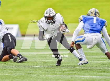 Thumbnail 3 in Rockdale vs. Malakoff (UIL 3A Regional Playoff) photogallery.