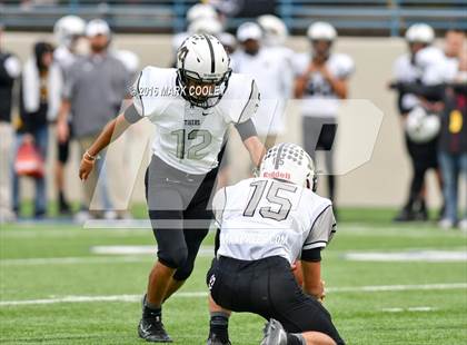 Thumbnail 3 in Rockdale vs. Malakoff (UIL 3A Regional Playoff) photogallery.