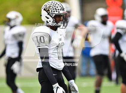 Thumbnail 3 in Rockdale vs. Malakoff (UIL 3A Regional Playoff) photogallery.