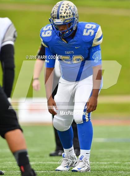 Thumbnail 3 in Rockdale vs. Malakoff (UIL 3A Regional Playoff) photogallery.
