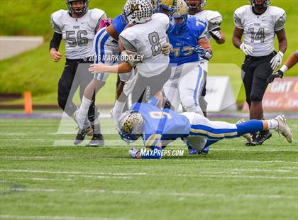 Thumbnail 3 in Rockdale vs. Malakoff (UIL 3A Regional Playoff) photogallery.