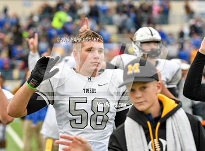 Thumbnail 2 in Rockdale vs. Malakoff (UIL 3A Regional Playoff) photogallery.
