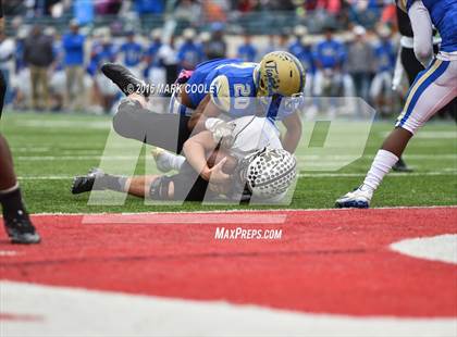 Thumbnail 3 in Rockdale vs. Malakoff (UIL 3A Regional Playoff) photogallery.
