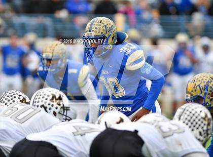 Thumbnail 3 in Rockdale vs. Malakoff (UIL 3A Regional Playoff) photogallery.