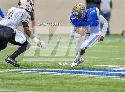 Thumbnail 3 in Rockdale vs. Malakoff (UIL 3A Regional Playoff) photogallery.