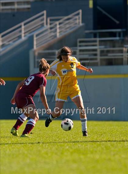 Thumbnail 3 in Anoka vs Wayzata (Challenge Cup Tournament) photogallery.