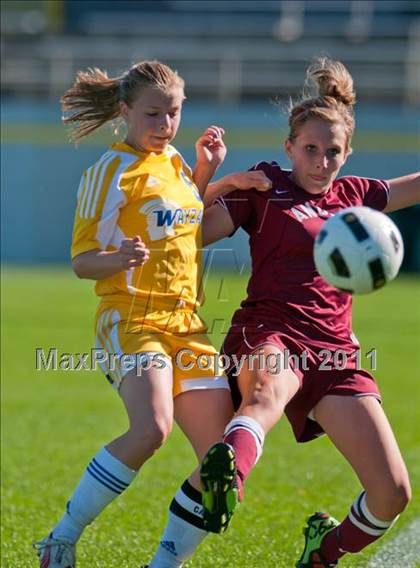 Thumbnail 1 in Anoka vs Wayzata (Challenge Cup Tournament) photogallery.