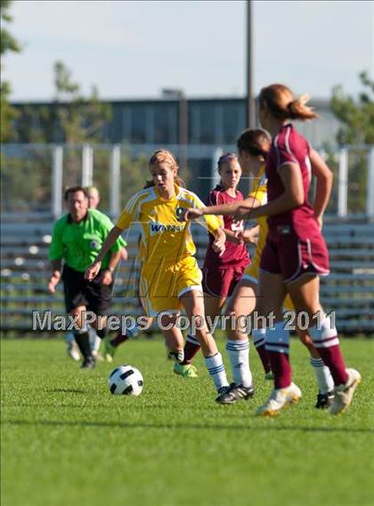Thumbnail 3 in Anoka vs Wayzata (Challenge Cup Tournament) photogallery.