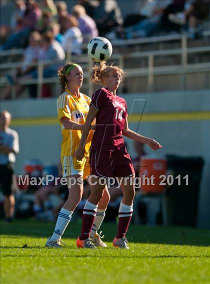 Thumbnail 3 in Anoka vs Wayzata (Challenge Cup Tournament) photogallery.