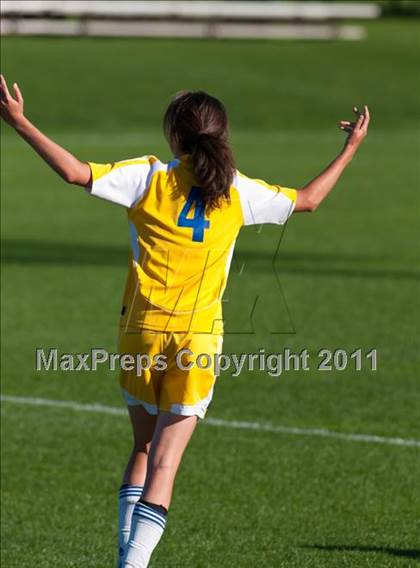 Thumbnail 2 in Anoka vs Wayzata (Challenge Cup Tournament) photogallery.