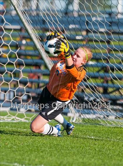 Thumbnail 3 in Anoka vs Wayzata (Challenge Cup Tournament) photogallery.