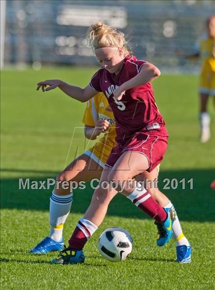 Thumbnail 2 in Anoka vs Wayzata (Challenge Cup Tournament) photogallery.