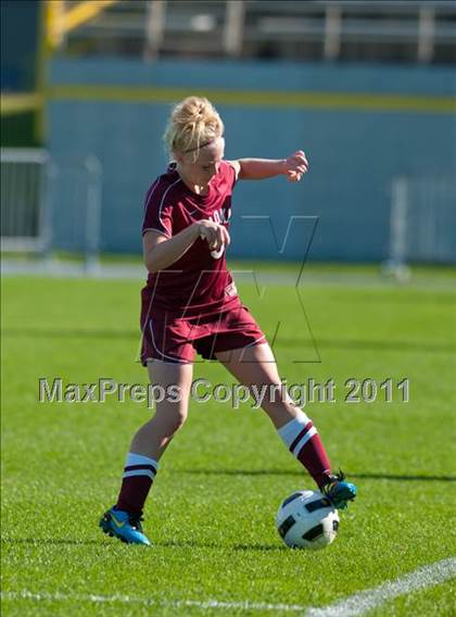 Thumbnail 2 in Anoka vs Wayzata (Challenge Cup Tournament) photogallery.