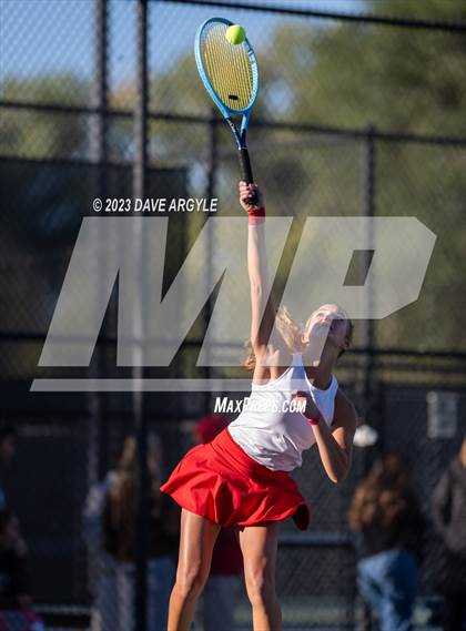 Thumbnail 1 in UHSAA 3A Semifinals photogallery.