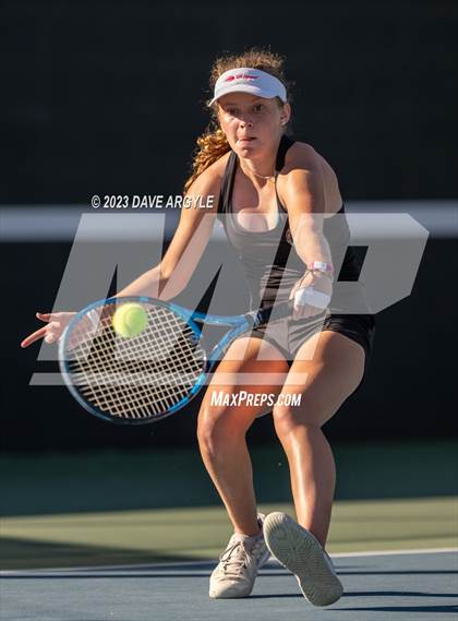 Thumbnail 1 in UHSAA 3A Semifinals photogallery.