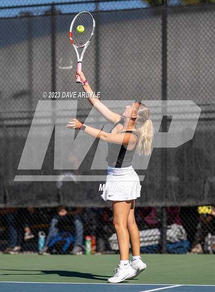 Thumbnail 3 in UHSAA 3A Semifinals photogallery.