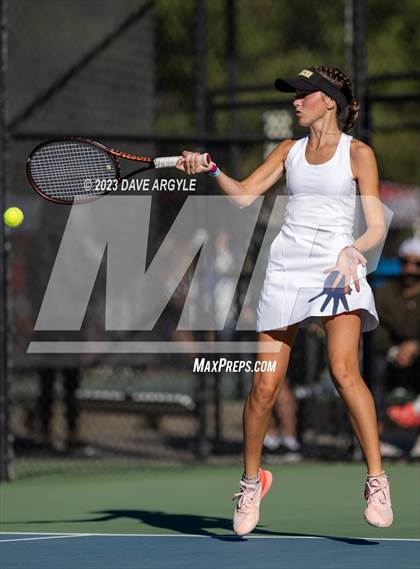 Thumbnail 2 in UHSAA 3A Semifinals photogallery.