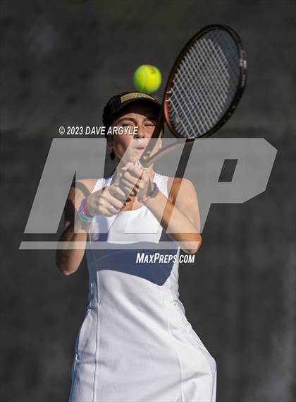 Thumbnail 1 in UHSAA 3A Semifinals photogallery.
