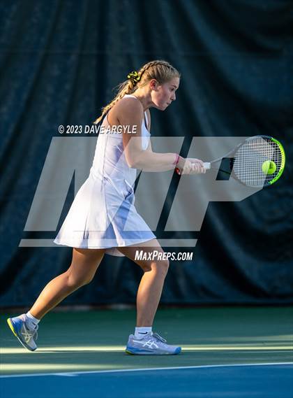 Thumbnail 1 in UHSAA 3A Semifinals photogallery.