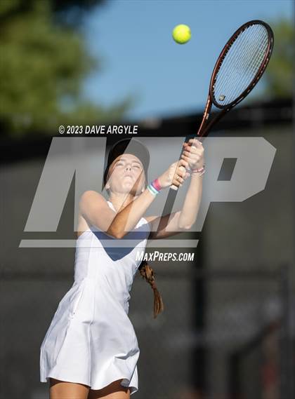 Thumbnail 1 in UHSAA 3A Semifinals photogallery.