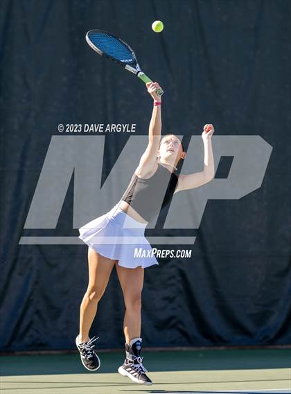 Thumbnail 2 in UHSAA 3A Semifinals photogallery.