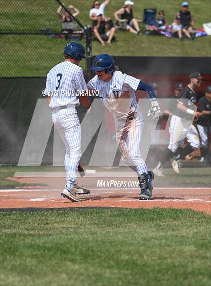 Thumbnail 1 in Chatfield vs. Valor Christian (CHSAA 5A Finals - 1st Round) photogallery.
