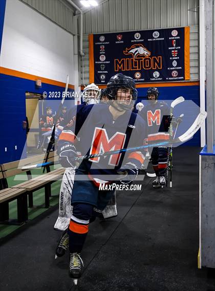 Thumbnail 3 in Milton Academy vs Deerfield Academy (Flood-Marr Tournament) photogallery.