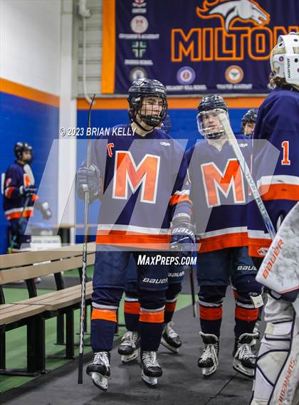 Thumbnail 3 in Milton Academy vs Deerfield Academy (Flood-Marr Tournament) photogallery.