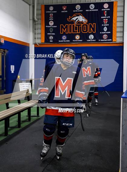 Thumbnail 2 in Milton Academy vs Deerfield Academy (Flood-Marr Tournament) photogallery.