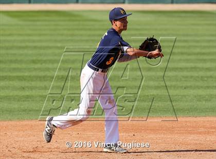 Thumbnail 3 in Los Angeles CES vs. Harbor Teacher (CIF L.A. City Section D3 Final) photogallery.
