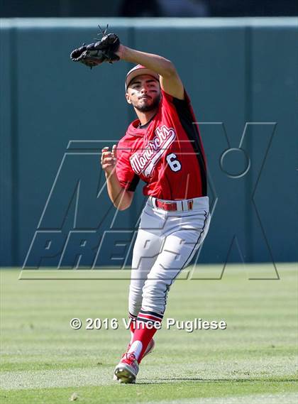 Thumbnail 1 in Los Angeles CES vs. Harbor Teacher (CIF L.A. City Section D3 Final) photogallery.