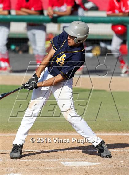 Thumbnail 1 in Los Angeles CES vs. Harbor Teacher (CIF L.A. City Section D3 Final) photogallery.