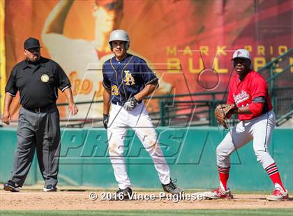 Thumbnail 3 in Los Angeles CES vs. Harbor Teacher (CIF L.A. City Section D3 Final) photogallery.