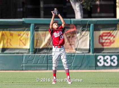 Thumbnail 1 in Los Angeles CES vs. Harbor Teacher (CIF L.A. City Section D3 Final) photogallery.