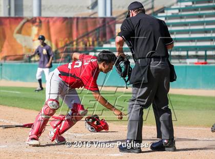 Thumbnail 1 in Los Angeles CES vs. Harbor Teacher (CIF L.A. City Section D3 Final) photogallery.