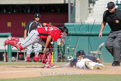 Thumbnail 1 in Los Angeles CES vs. Harbor Teacher (CIF L.A. City Section D3 Final) photogallery.