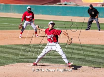 Thumbnail 2 in Los Angeles CES vs. Harbor Teacher (CIF L.A. City Section D3 Final) photogallery.