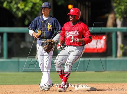 Thumbnail 3 in Los Angeles CES vs. Harbor Teacher (CIF L.A. City Section D3 Final) photogallery.